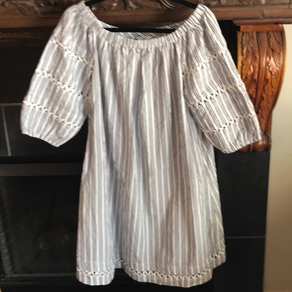 Crown and Ivy Cotton off the shoulder Dress